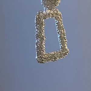 Silver örhängen - Oanvända montini örhängen. Super snygga. För mer information kontakta oss genom att skriva på annonsen🤍