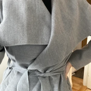 Kappa, stl. S - Superfin vårjacka från Tessie som jag växt ur. Storlek S men passar även XS💕 Jättefint skick, som ny