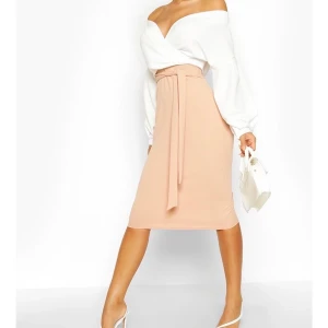 Boohoo - Boohoo klänning (aldrig använt) S