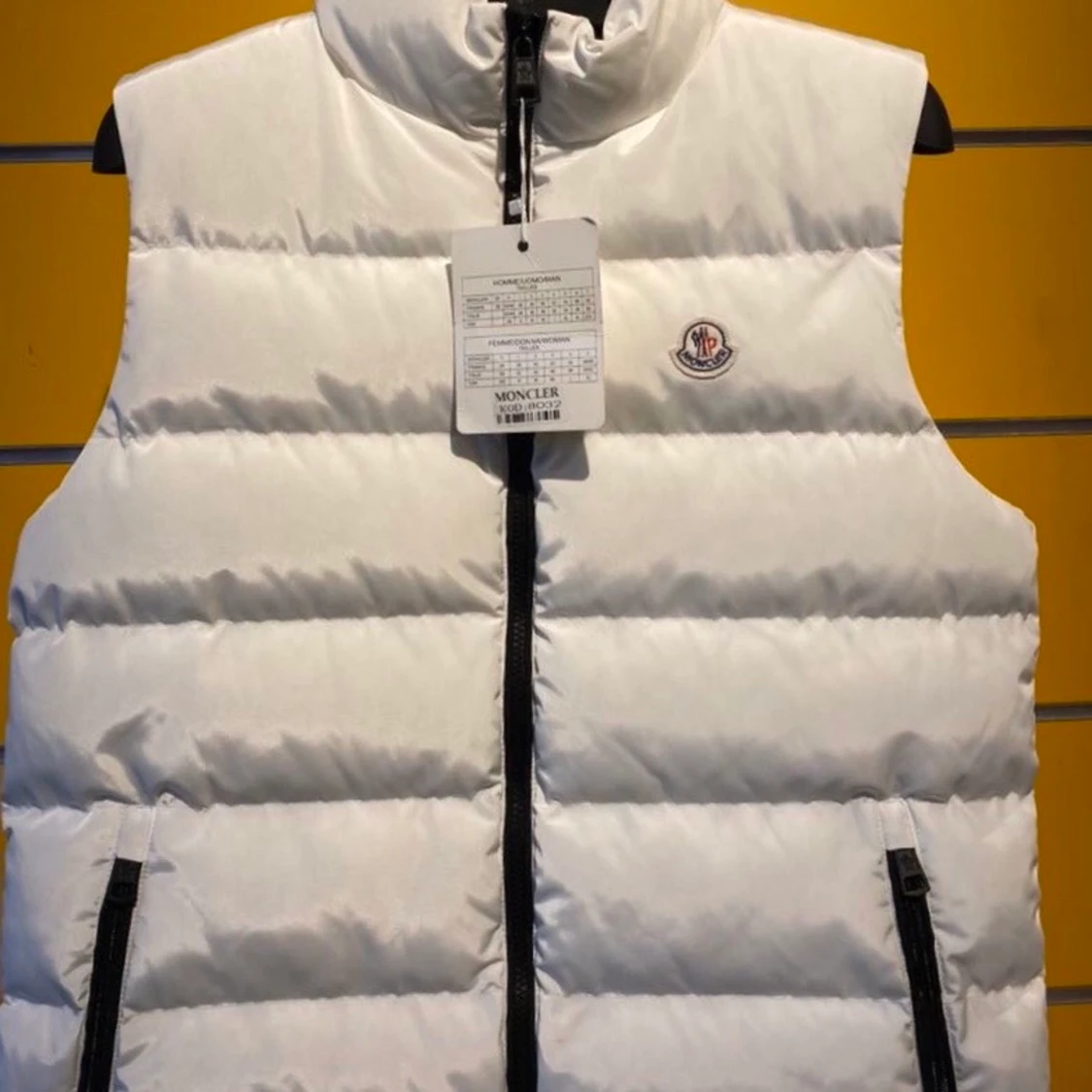Väst moncler