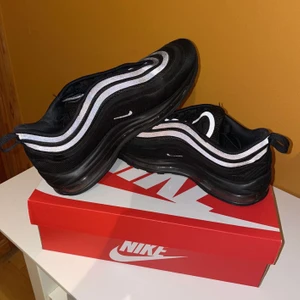 Nike airmex 97 42 - Bra skick, använda 3gånger 
