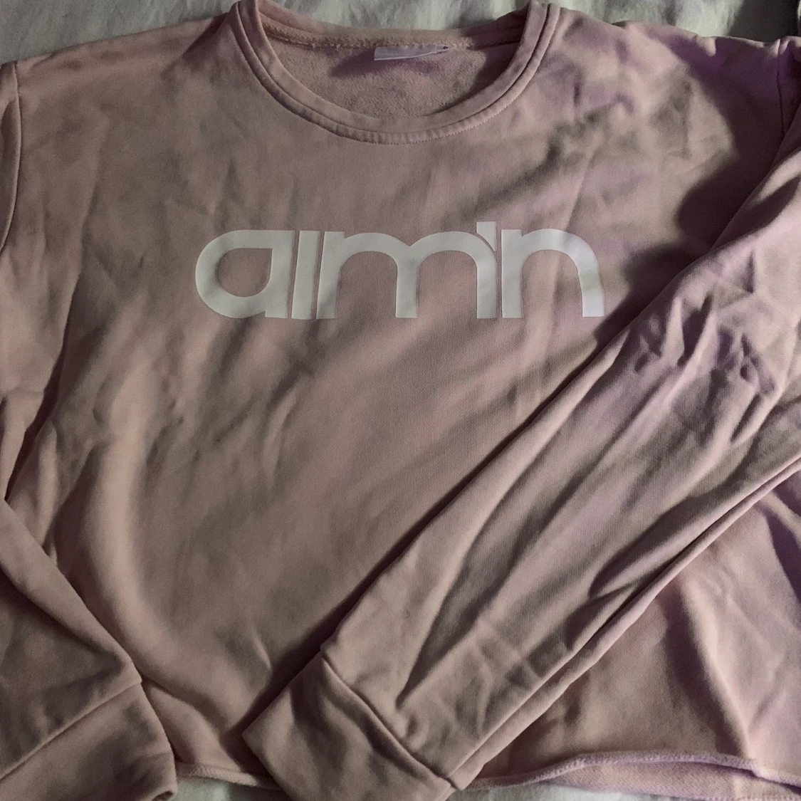 Puderrosa croppad aimn tröja