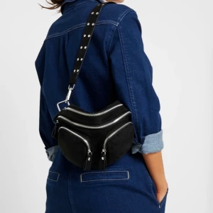 Väska från gina.  - Väska från gina fin och passar till allt💓💓