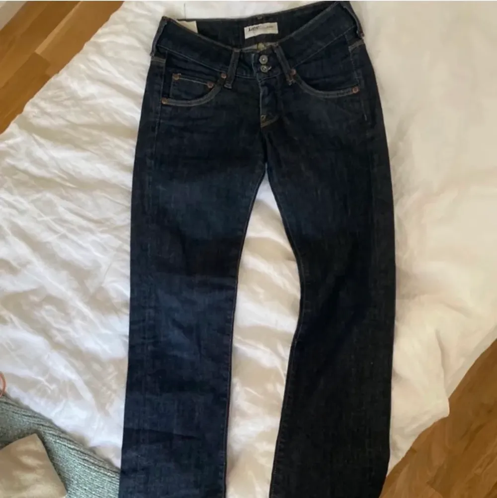 Sjukt snygga lee jeans. 100kr + frakt!🙌⭐️. Jeans & Byxor.
