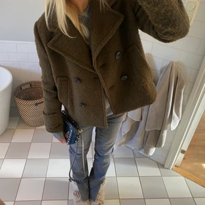 Snyggaste kappan - Sååå snygg kappa perfekt till hösten och vintern!❤️