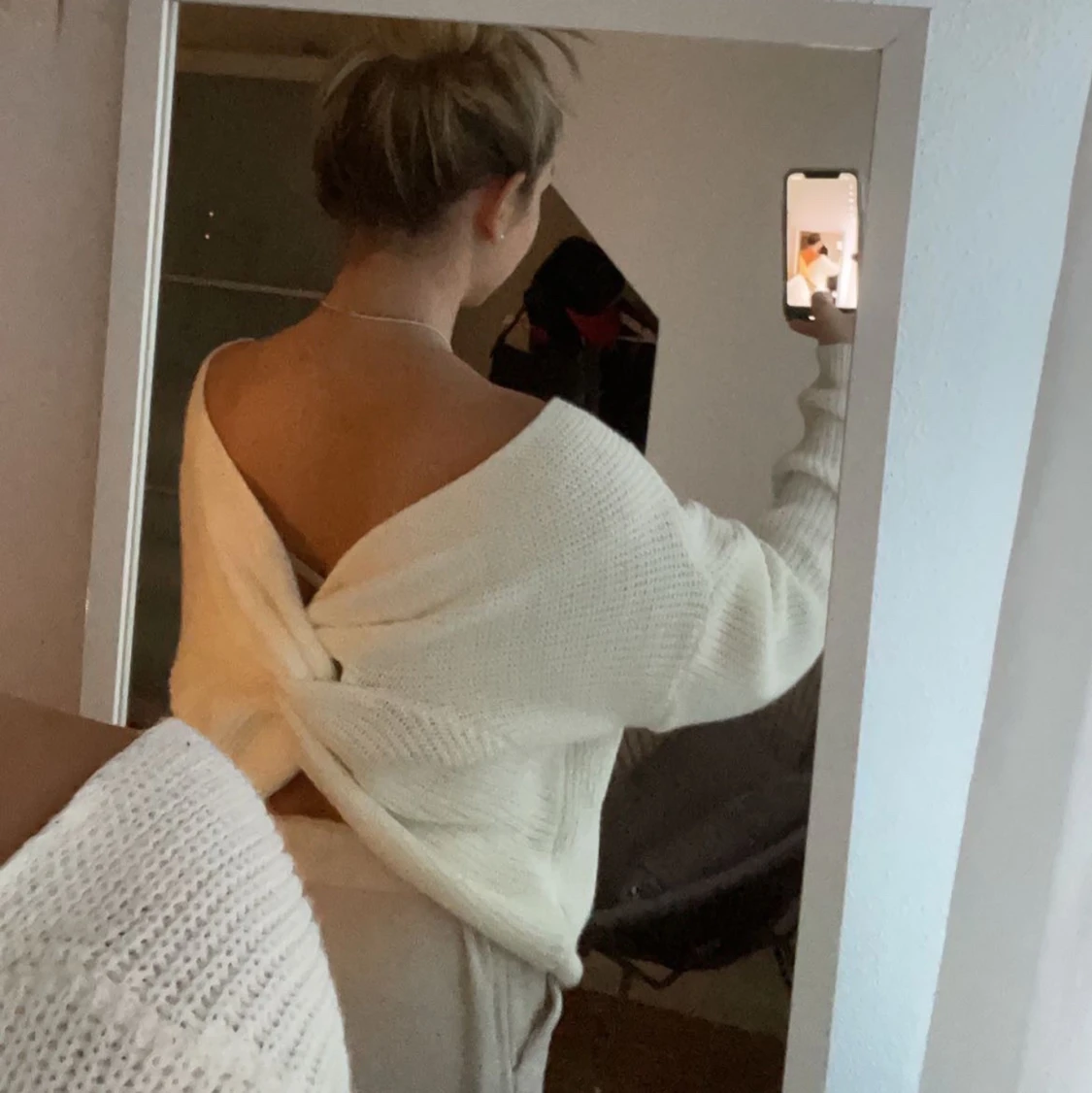 VIT STICKAD TRÖJA BOOHOO - 91