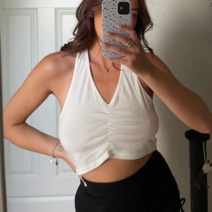 Vitt linne/topp - Från shein, bra kvalitet!