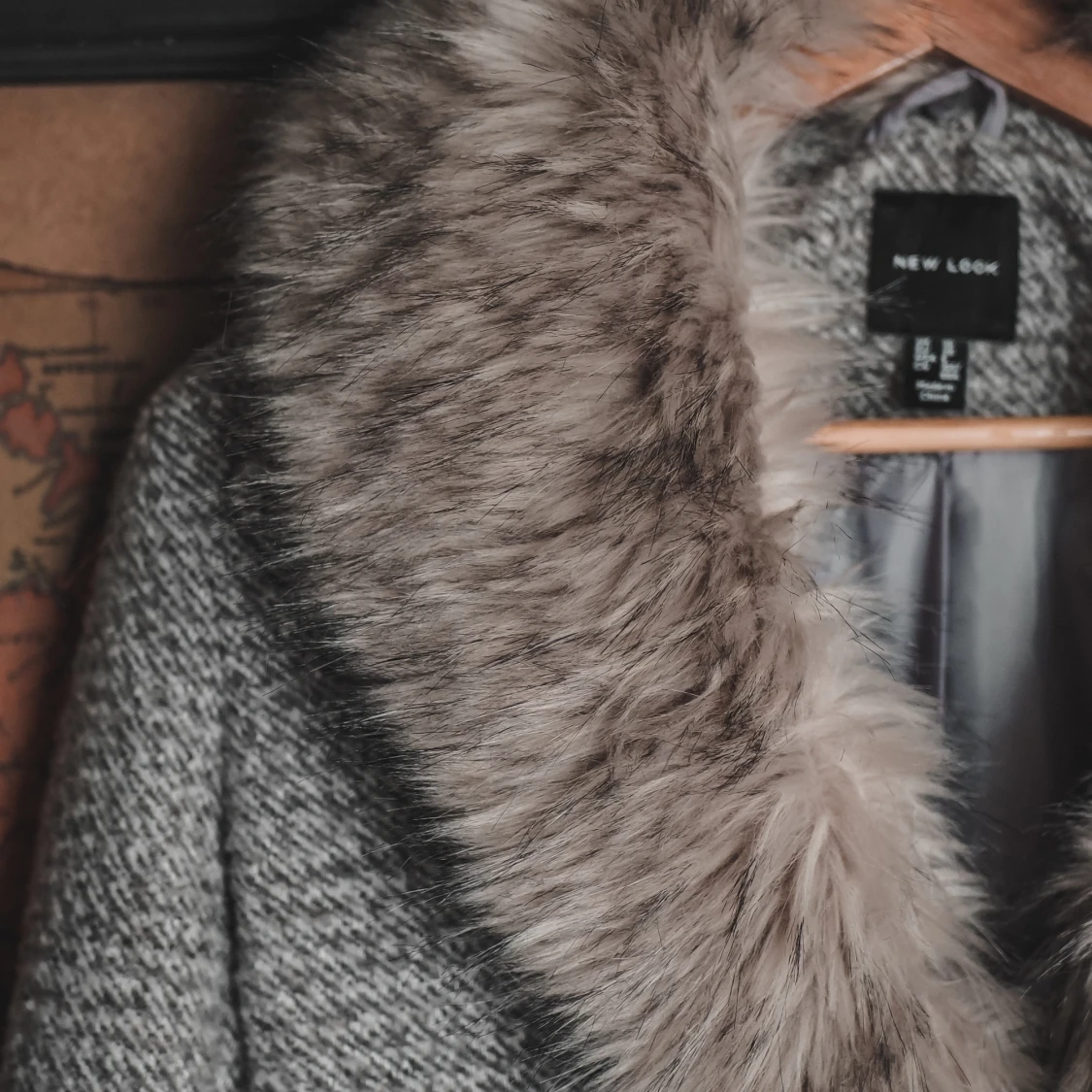 Jacka med avtagbar pälskrage - 90