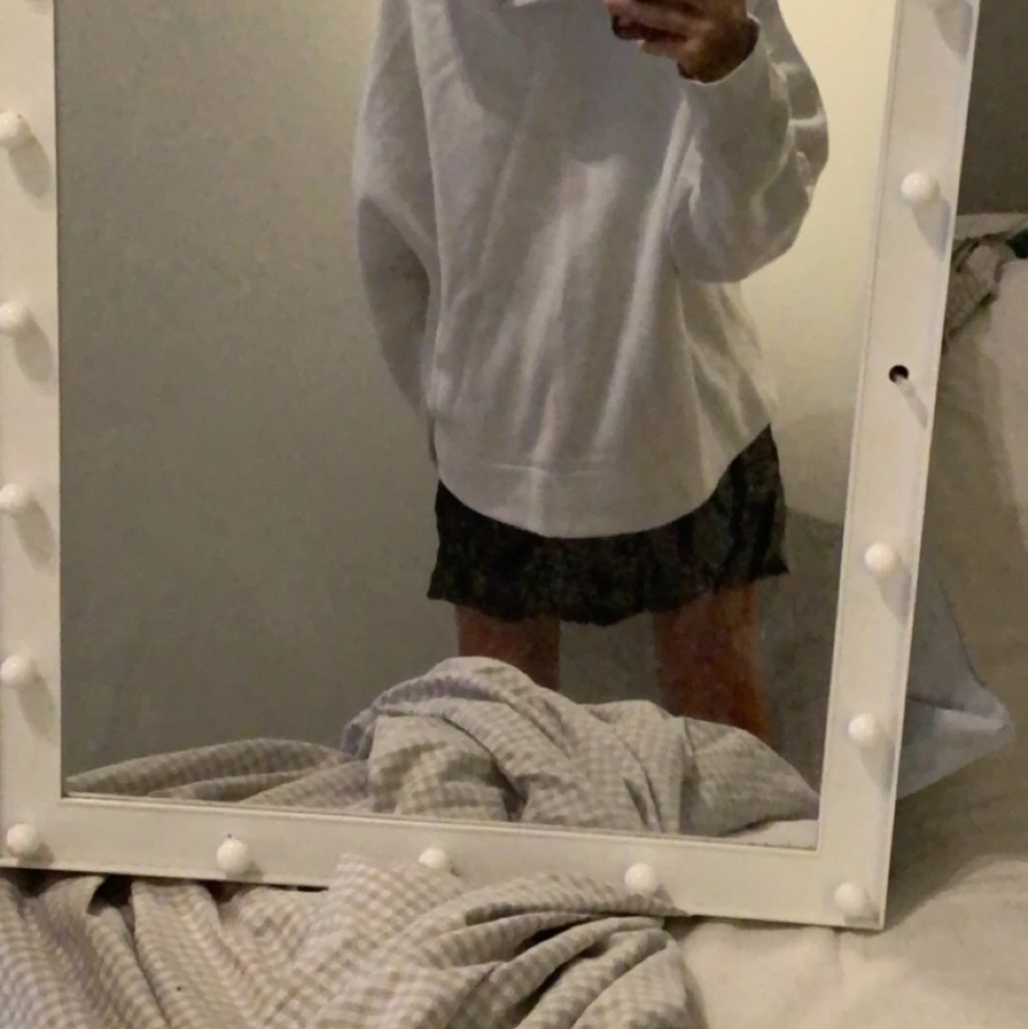 Vit hoodie i bra skick