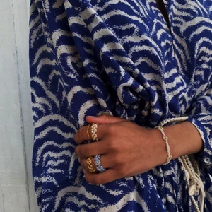 Pärlsmycken  - Så fina pärlsmycken till sommaren! Gå in på maell.jewelry på instagram för att beställa och se alla priser samt olika modeller och färger😊⚡️🌸🌼 ni får även väldigt gärna börja följa oss🥰