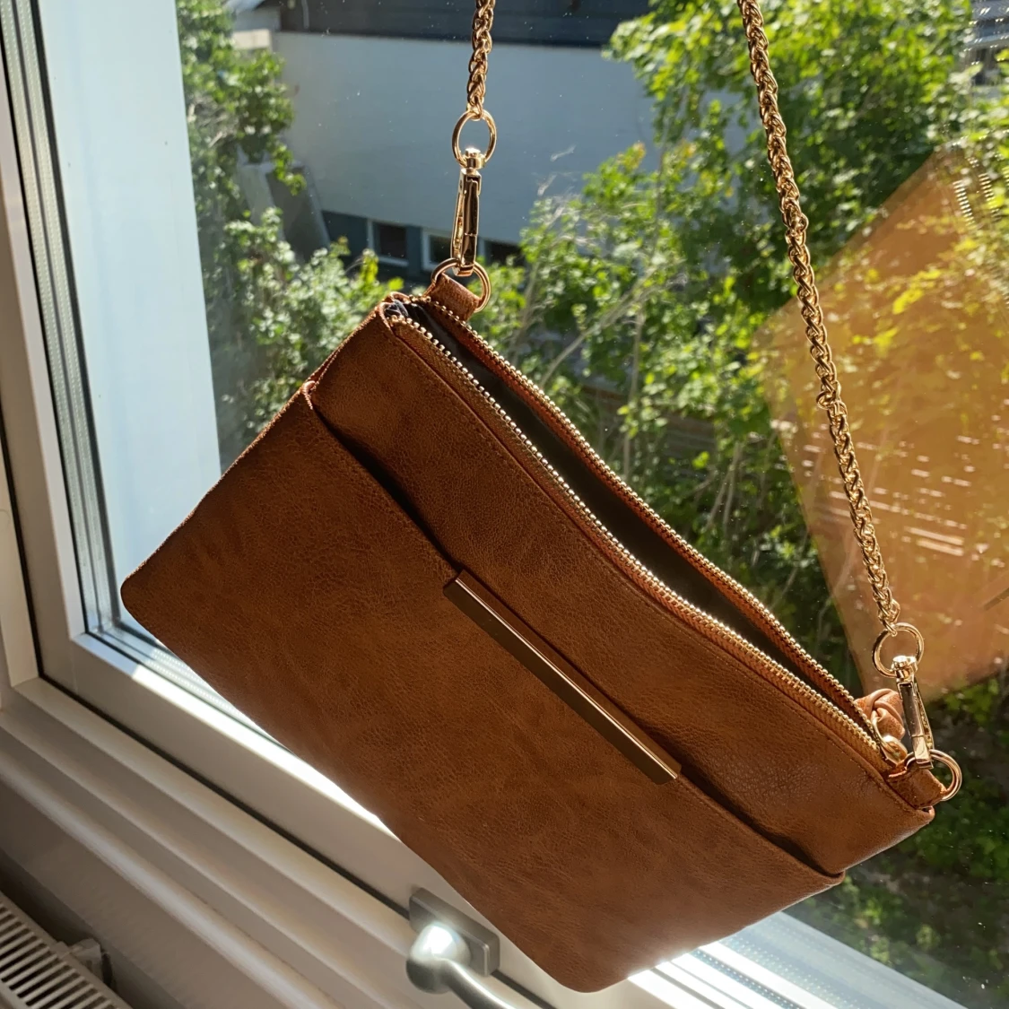 Beige och Guld ONLY Väska