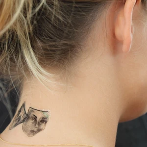 mood swings - temporär tatuering i olika storlekar. priserna varierar, 25-220kr beroende på storlek. 