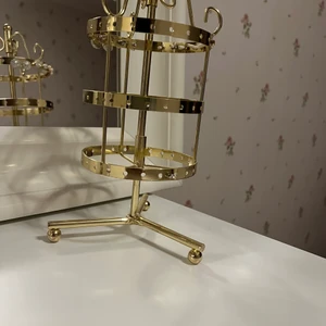 Smyckeställning  - Bra för örhängen 