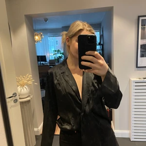 Sidenblus - Fint skick 