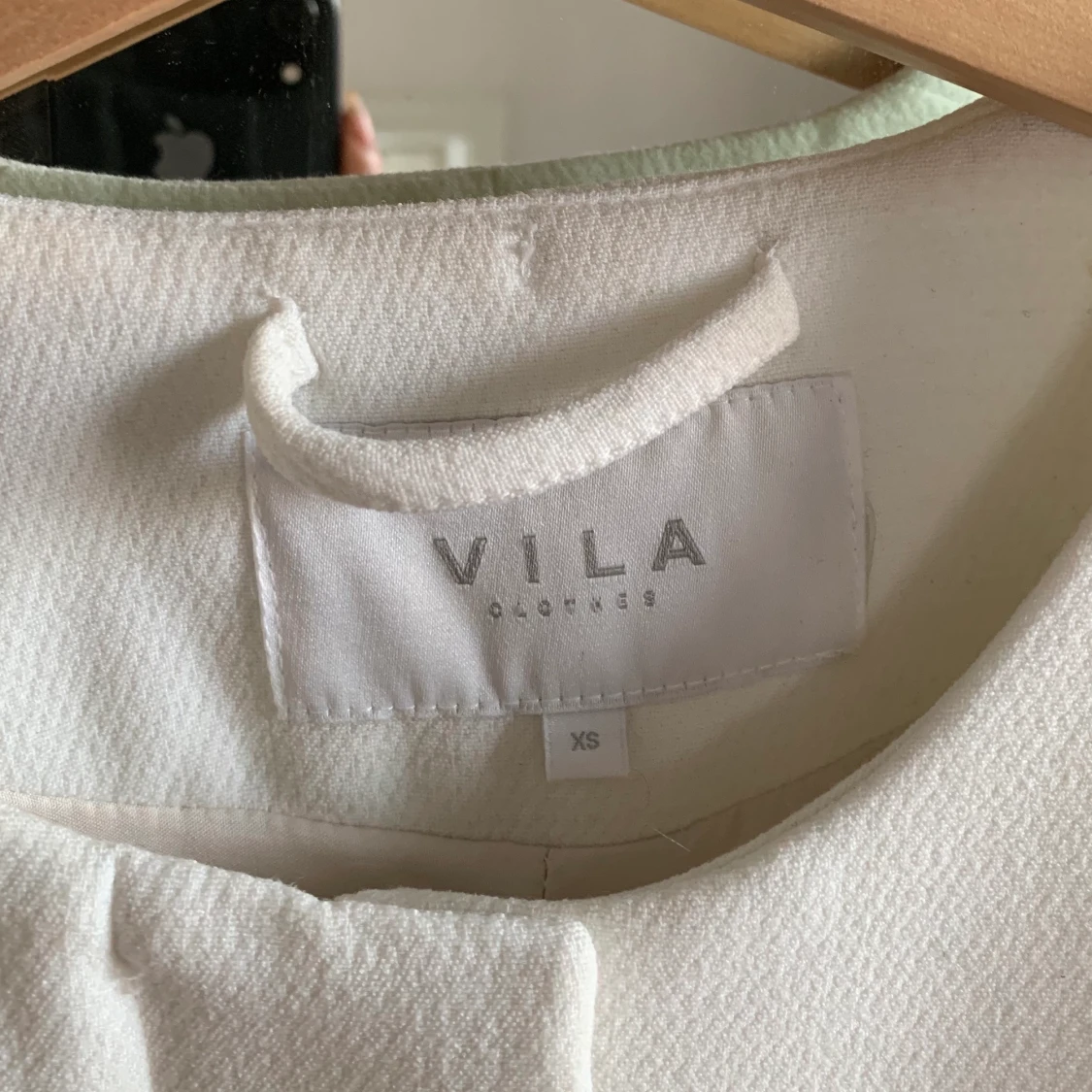 Vit kappa från Vila - 91