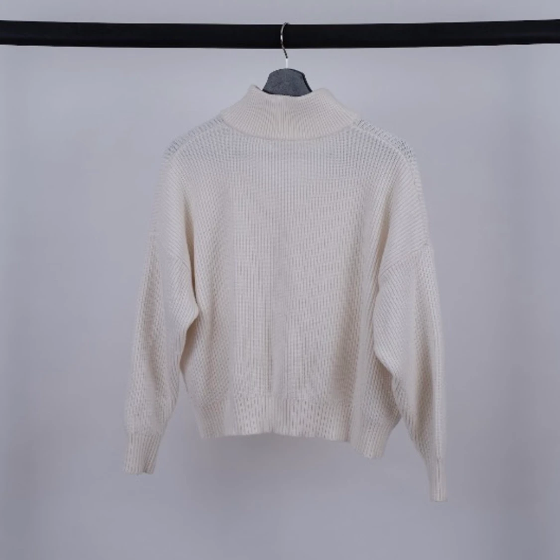 MANGO - stickad vit - 90