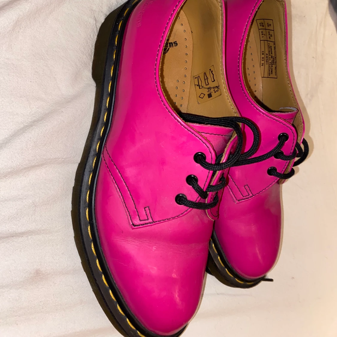 rosa äkta Dr.Martens - 90