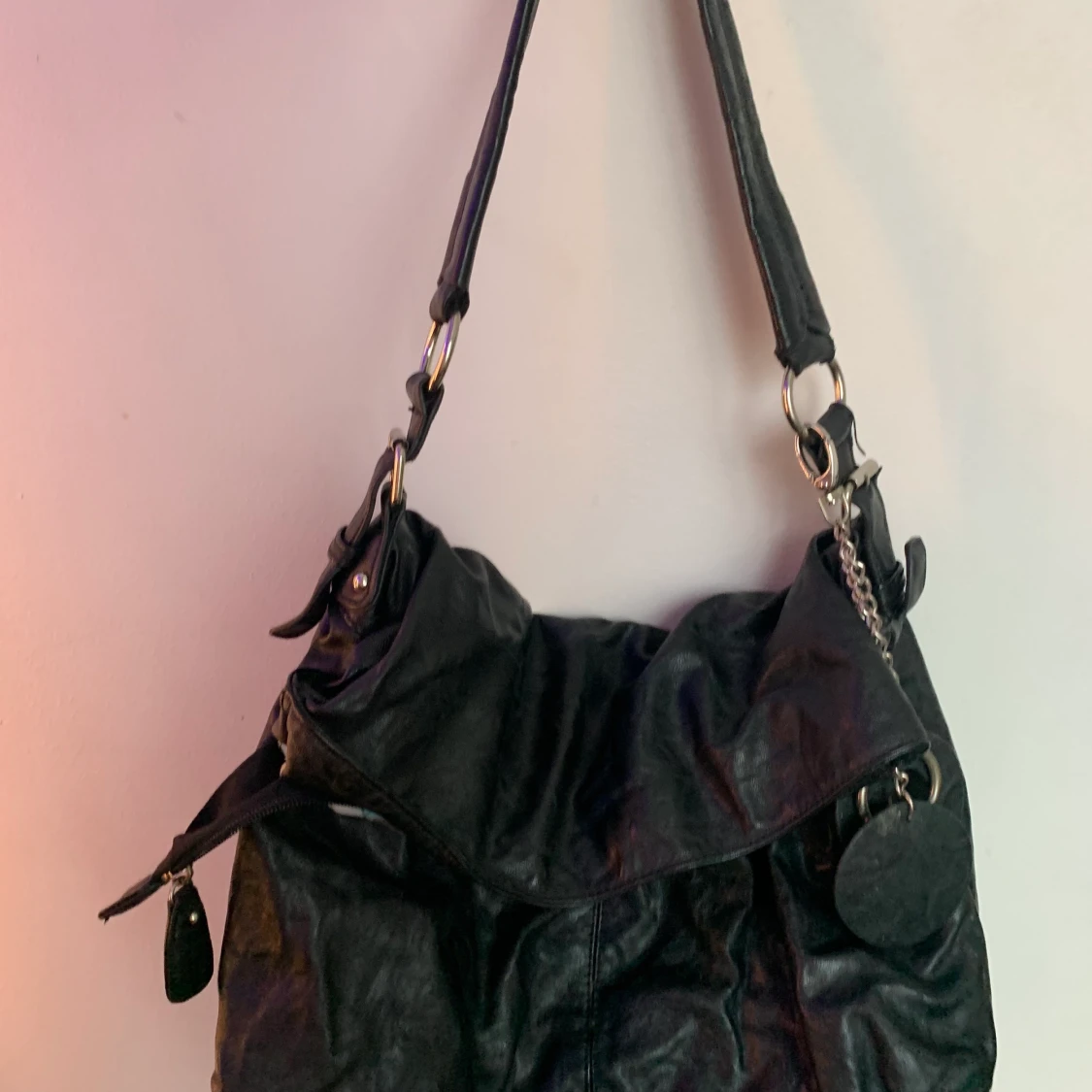 Svart väska  - 91
