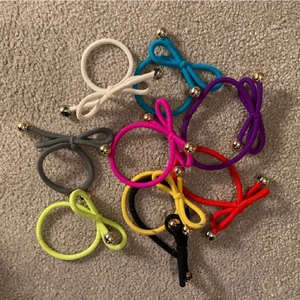 Hårsnoddar - Hårsnoddar från Ia Bon. 25kr styck eller alla för 150kr