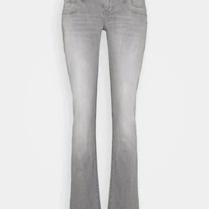 Ltb jeans - Intressekoll! Ltb valerie jeans i storlek 26/32 vill se vad jag kan få för de. Jag beställde fel storlek, har inte fått hem de än. Men de kommer i veckan .