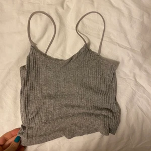 Grått linne - Grått linne köpt i spanien på en liten affär, säljer billigt