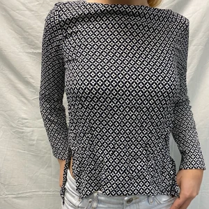 Blus  - Jätte fin blus🌼🙌🏻 