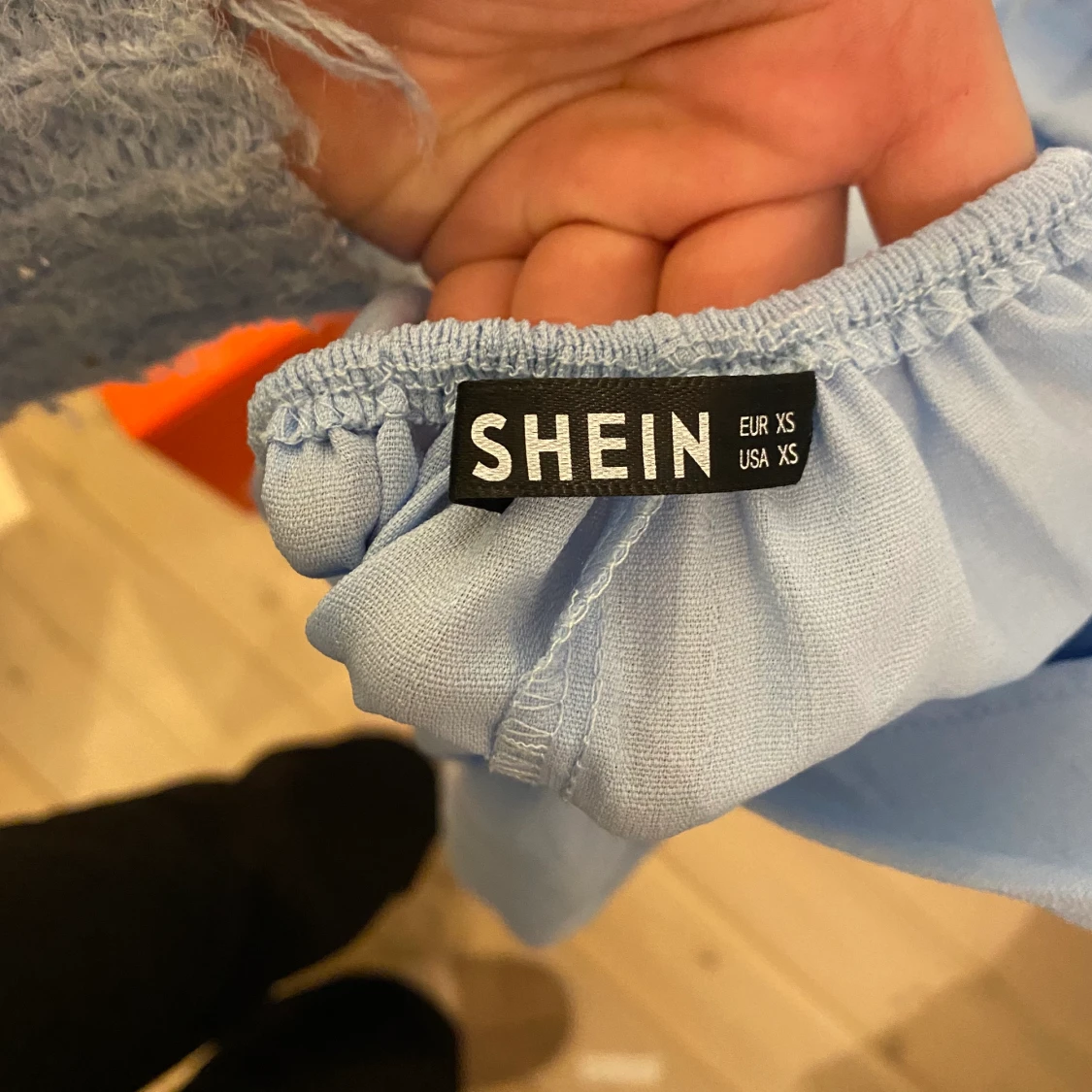 Jätte söt blå kläning - 91