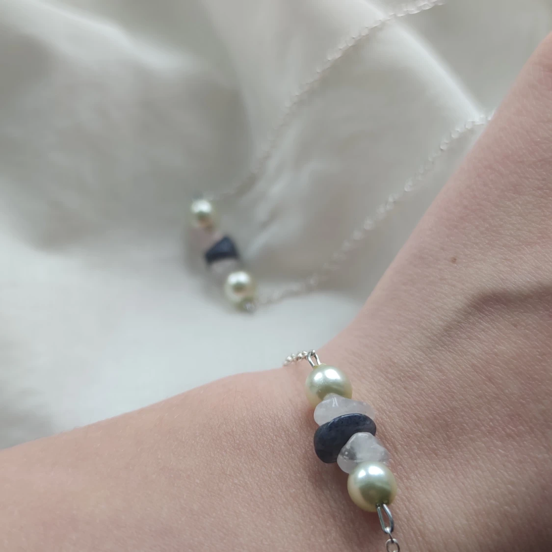 Halsband och armband  - 91