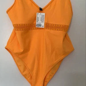 Body  - Helt ny body från HM 