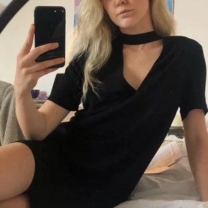 BlackdresS - Supersnygg svart klänning !!!! Använd ca 1 gång 🧡