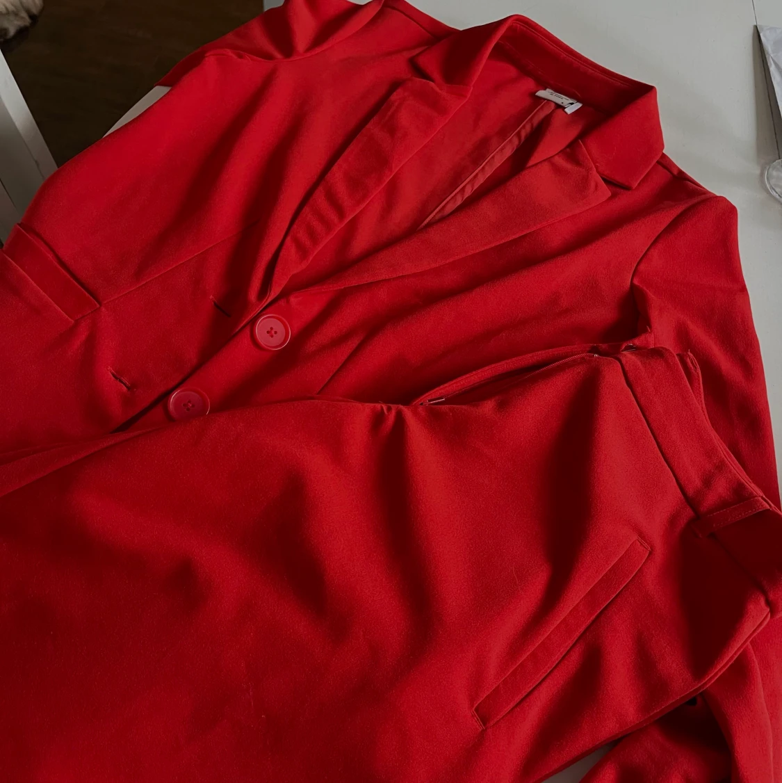 Kavaj och kostymbyxor