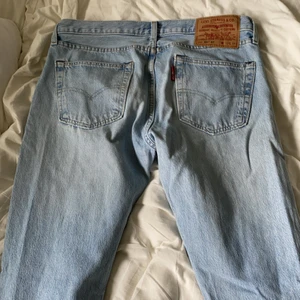 Levis Jeans W32 L34 - Levis jeans i gott skick. Köparen betalar frakten på 45kr