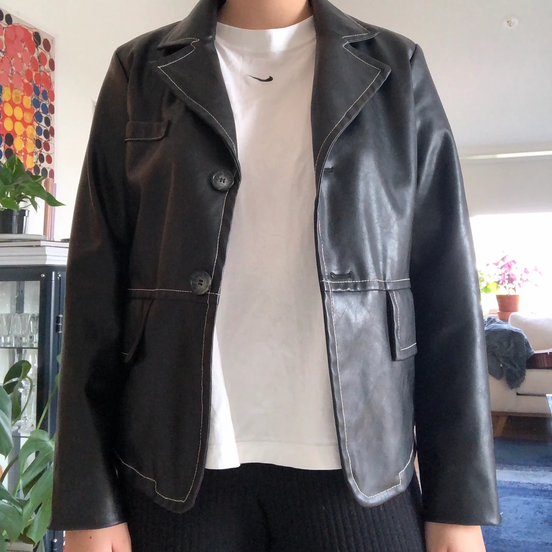 Jacka/blazer i fake-läder - 91