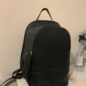 Mini backpack  - Från Charlies & Keith