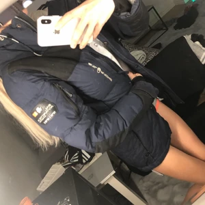 Sail racing jacka  - Säljer min sail racing jacka strl S 