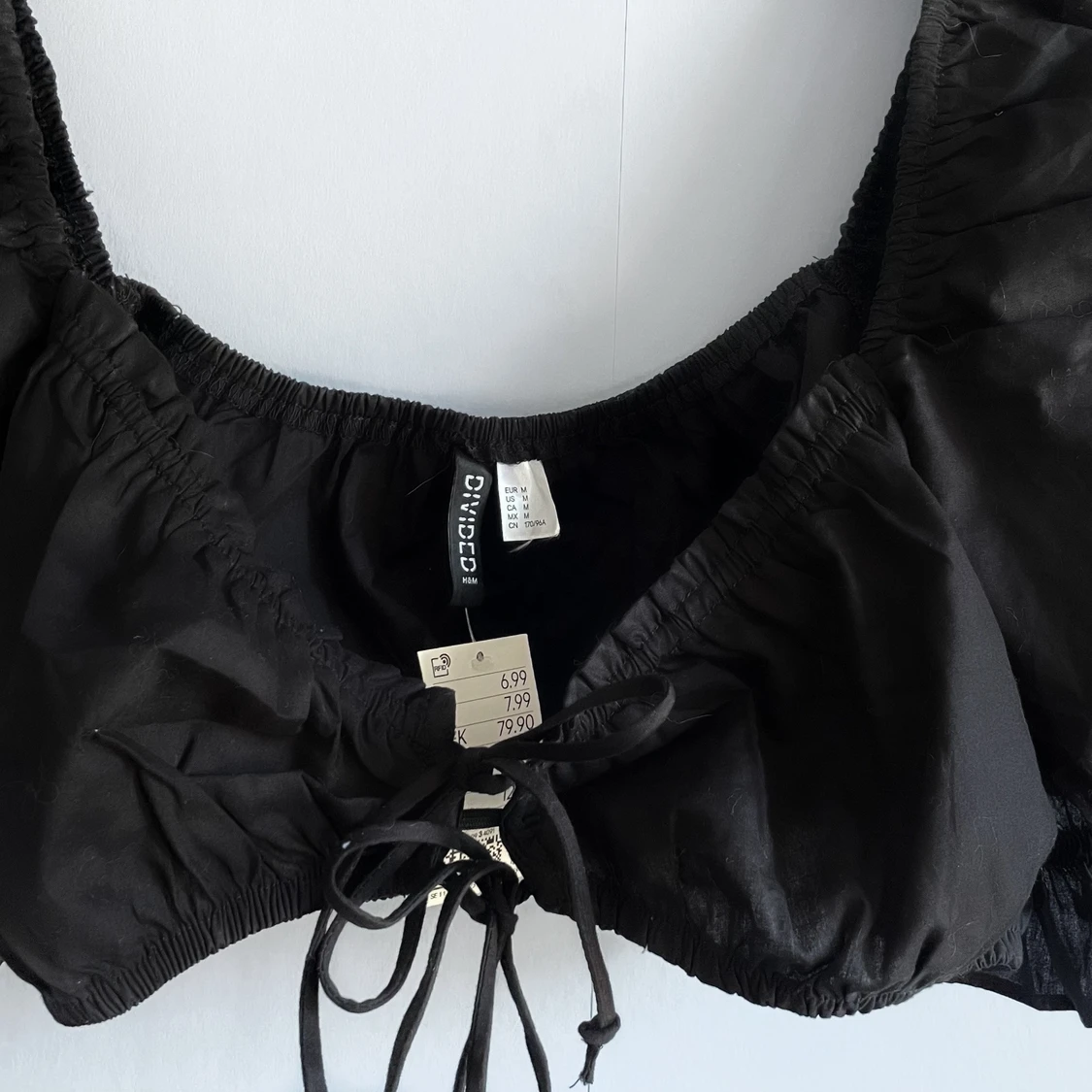 Liten svart topp - 90