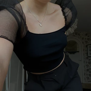 Topp - Topp från Zara med puffärm