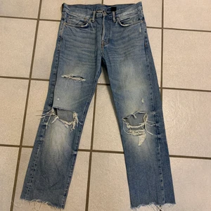 Distressed denim size 34 - Distressed denim 