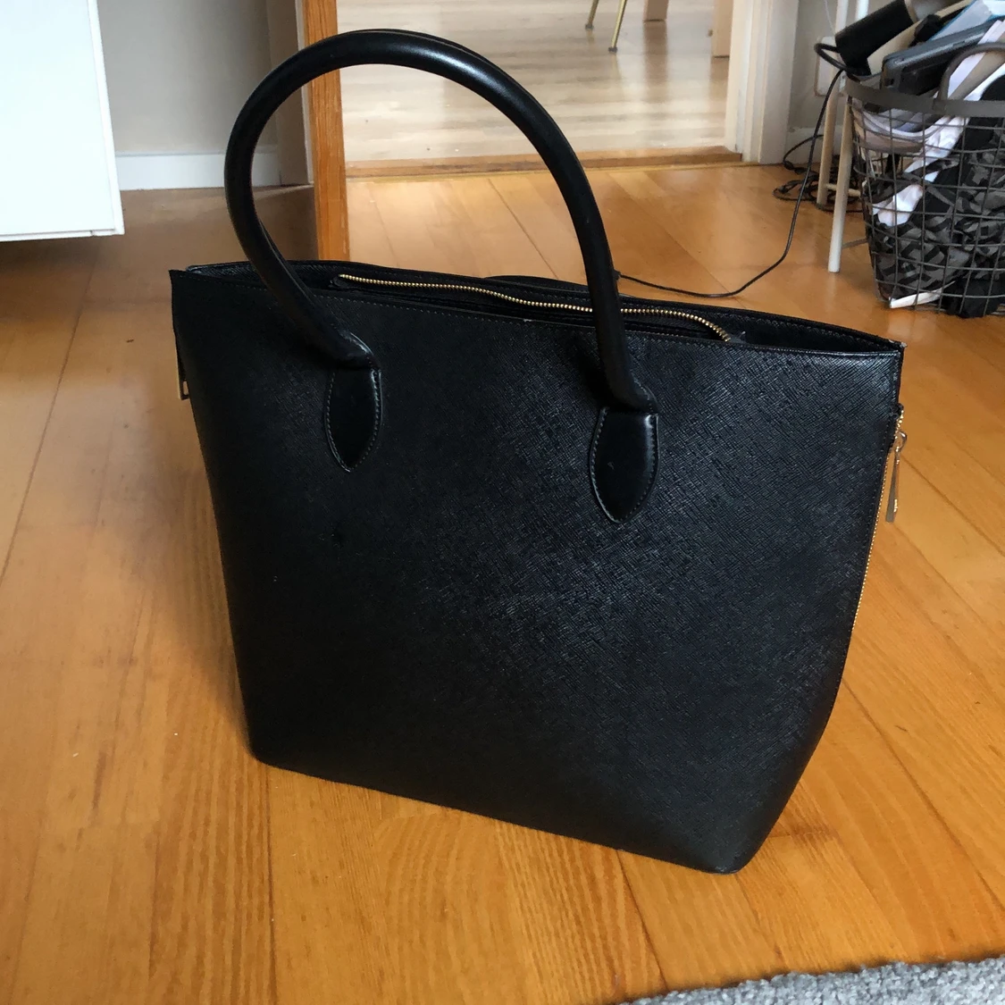 Svart skinnväska  - 91