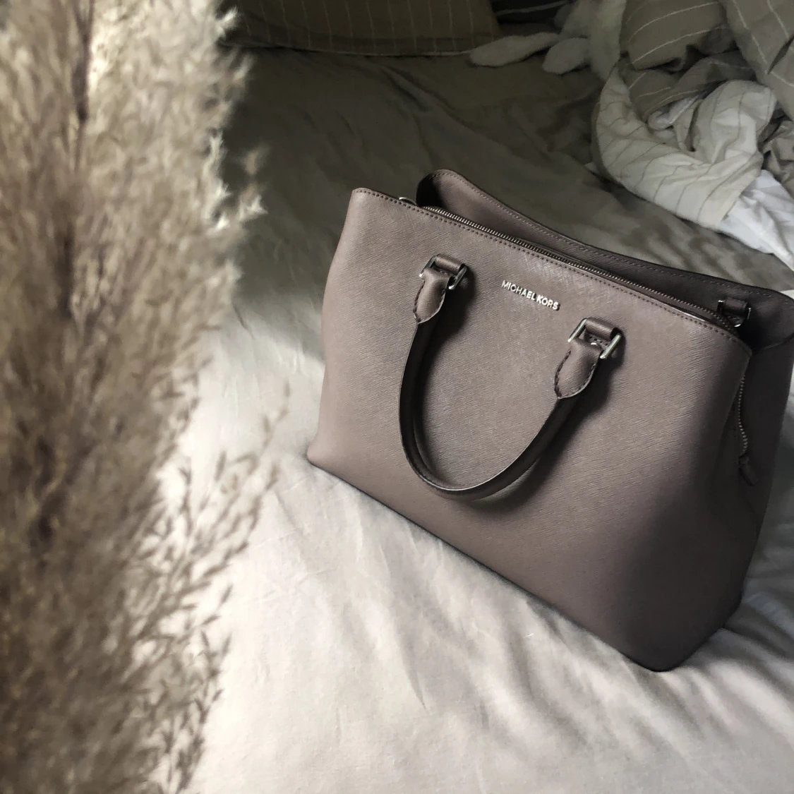 Micheal Kors Savannah - 91