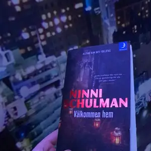 Säljer en bok som heter välkommen hem av Ninni Schulman vilket är en jätte bra kriminalroman som är nästintill ny då jag är bra på att köpa mer än vad jag använder 😅 tänker mig 70kr för boken + frakt då🚚 den är bra skick