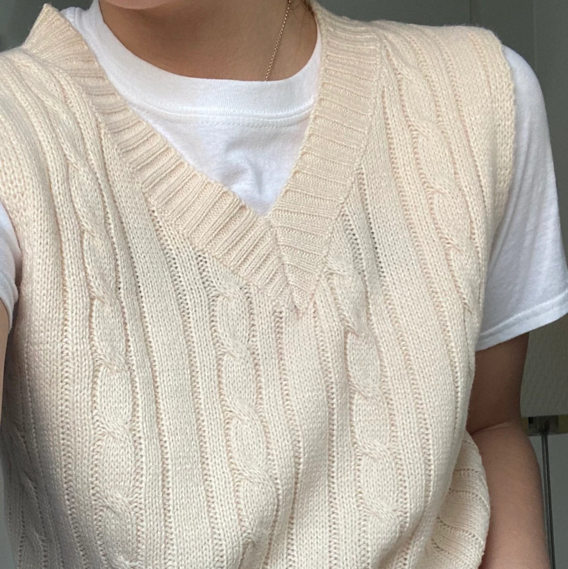 Stickad väst  - 90