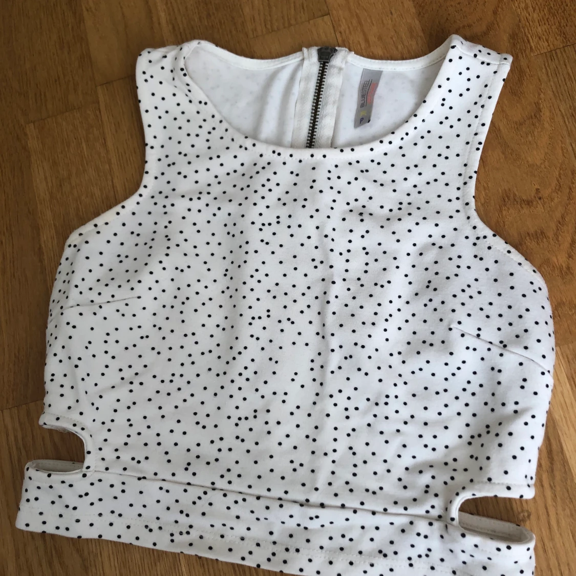 Söt tröja i fint skick - 90