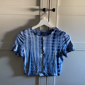 Topp - En jätte fin och skön topp i storlek S. Helt oanvänd🦋