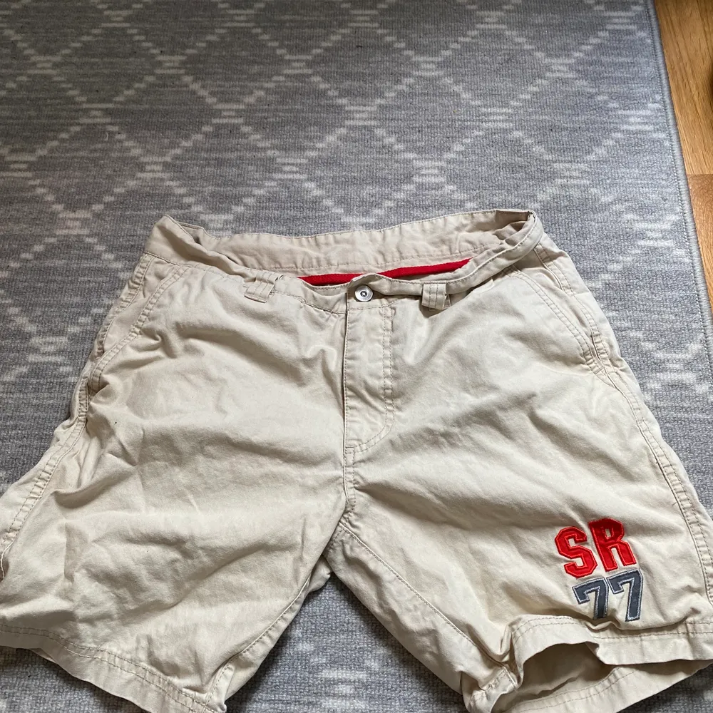 Hej, säljer ett par Sail racing shorts strl S passar W29/30. Shorts.