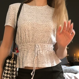 Zara tröja - Strl S, börjar bli för liten för mig💓