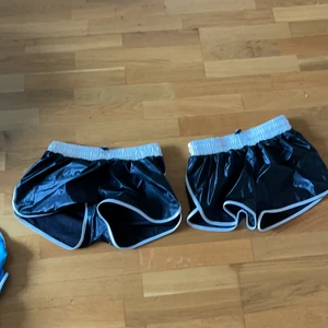 shorts - Dom är aldrig använda de är båda för 165