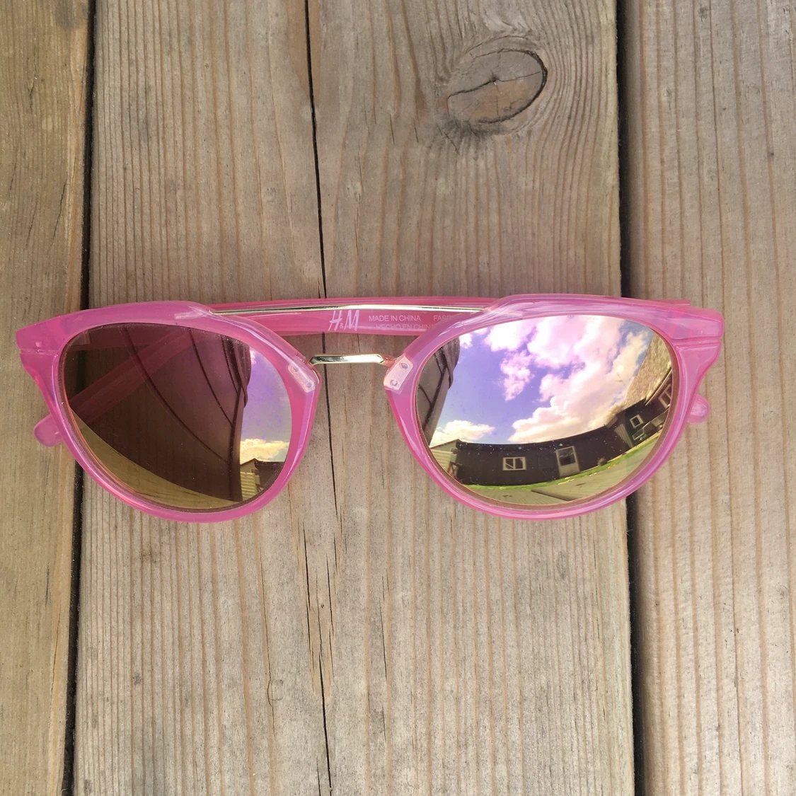 Rosa solglasögon - 91