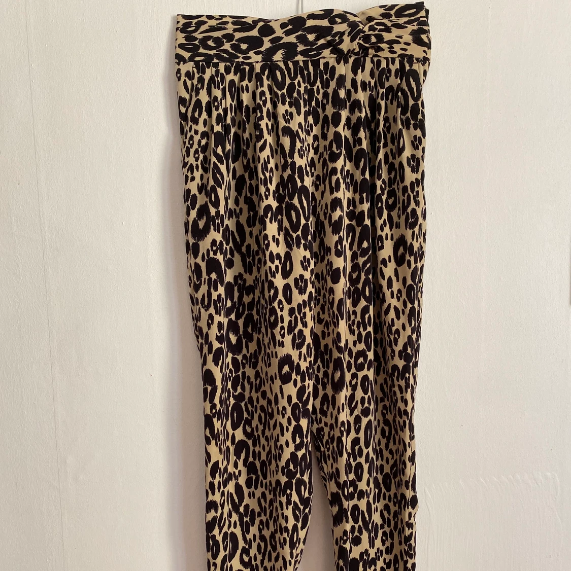 Leopardmönstrade vintage-byxor