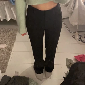 Madlady byxor - Kostymbyxor madlady då jag vill ha i annan storlek. Dessa är i storlek XS, L34